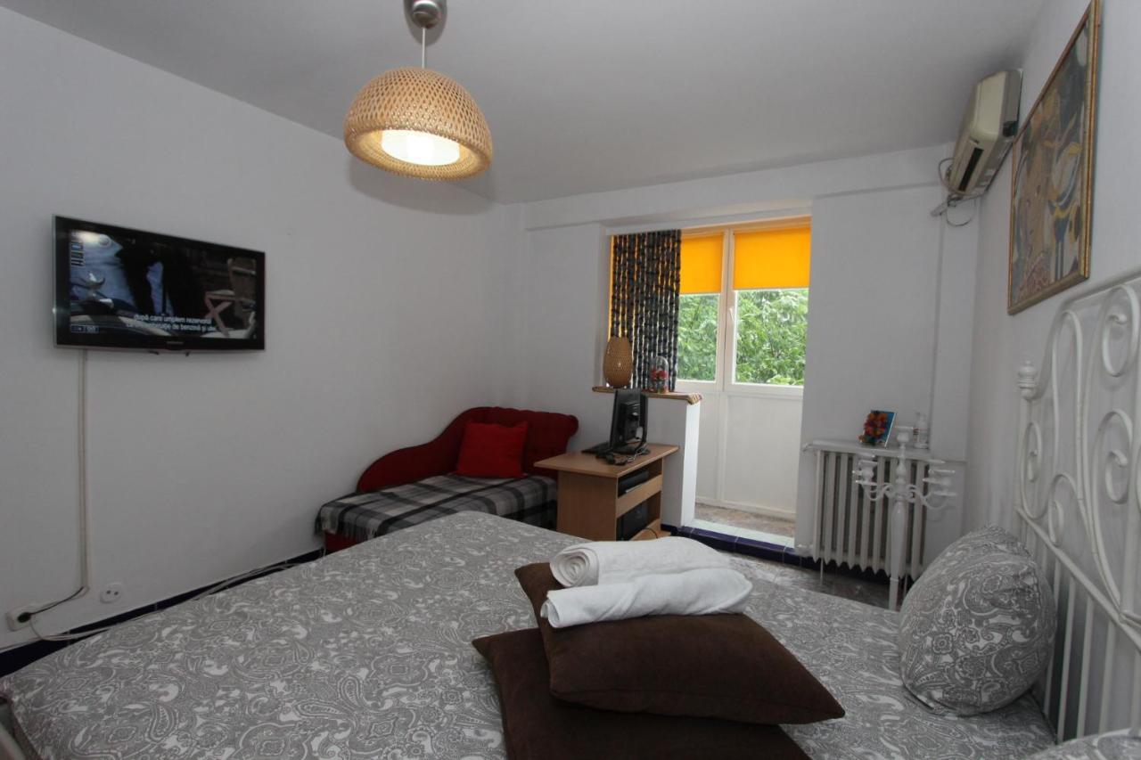 Appartamento Piata Resita Host Bucarest Esterno foto